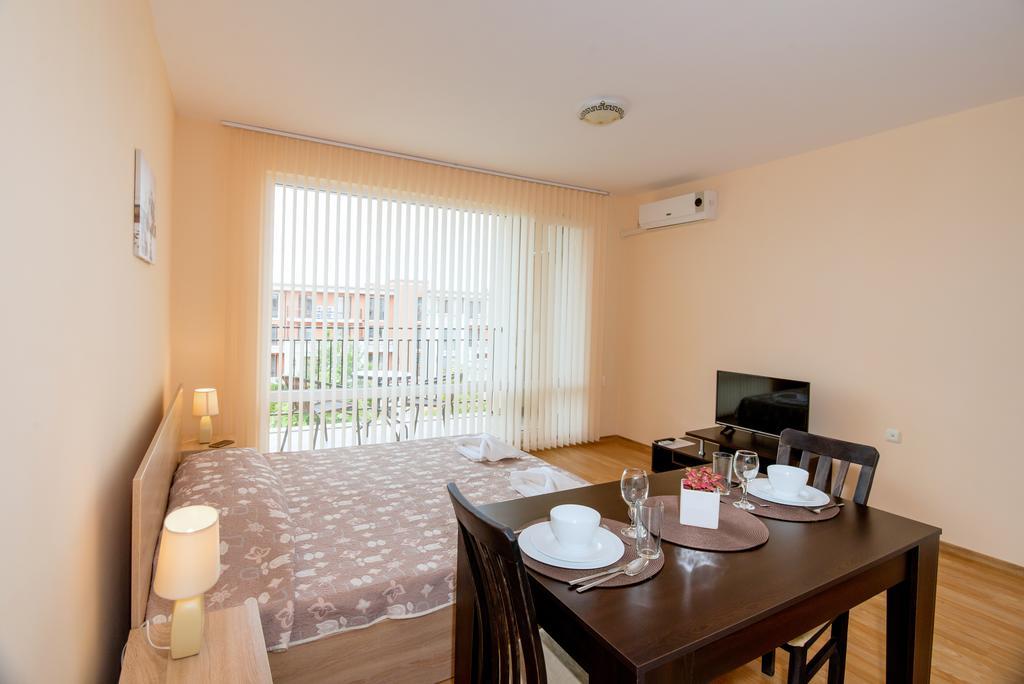 Oxygen Apartments Светий Влас Екстер'єр фото